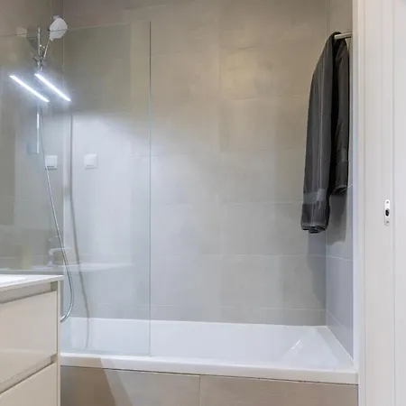 2bdr Cozy In Graça By Lovelystay Lisboa