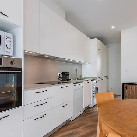 2bdr Cozy In Graca By Lovelystay *