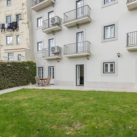 2bdr Cozy In Graça By Lovelystay Appartement Lisboa
