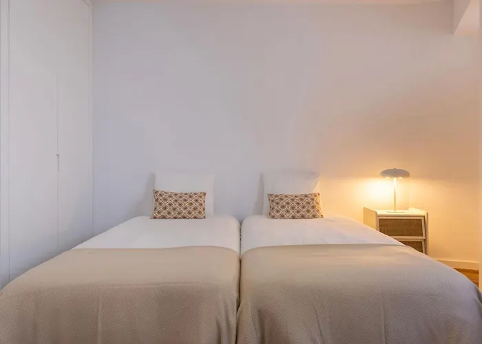 شقة 2bdr Cozy In Graca By Lovelystay Lisboa