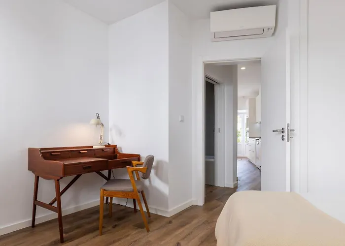 Lägenhet 2bdr Cozy In Graca By Lovelystay Lisboa