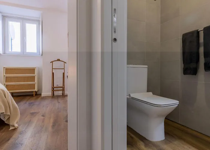 2bdr Cozy In Graca By Lovelystay Lägenhet