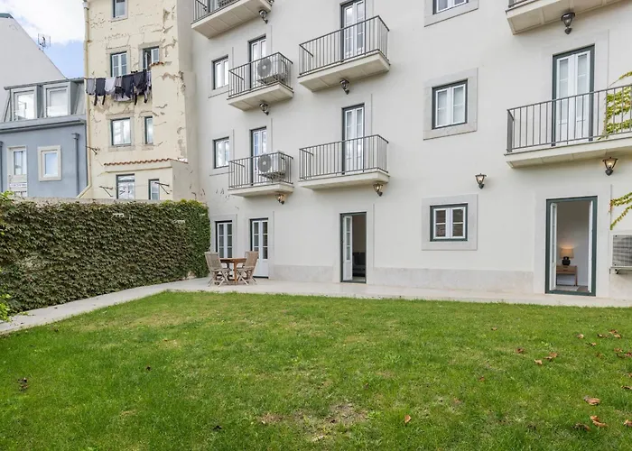 2bdr Cozy In Graca By Lovelystay Lägenhet Lisboa