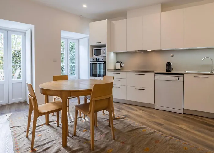 2bdr Cozy In Graca By Lovelystay * Lisboa