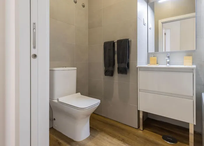 Lägenhet 2bdr Cozy In Graca By Lovelystay Lisboa